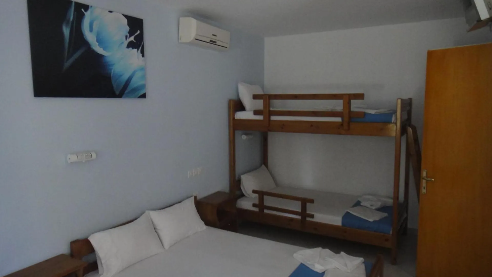 Bungalows Camping Kouyoni Gerakini Campsite